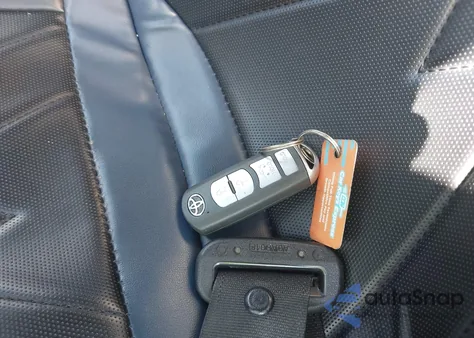 2017 Toyota Yaris Ia z USA, uszkodzony, nr VIN 3MYDLBYV2HY171792